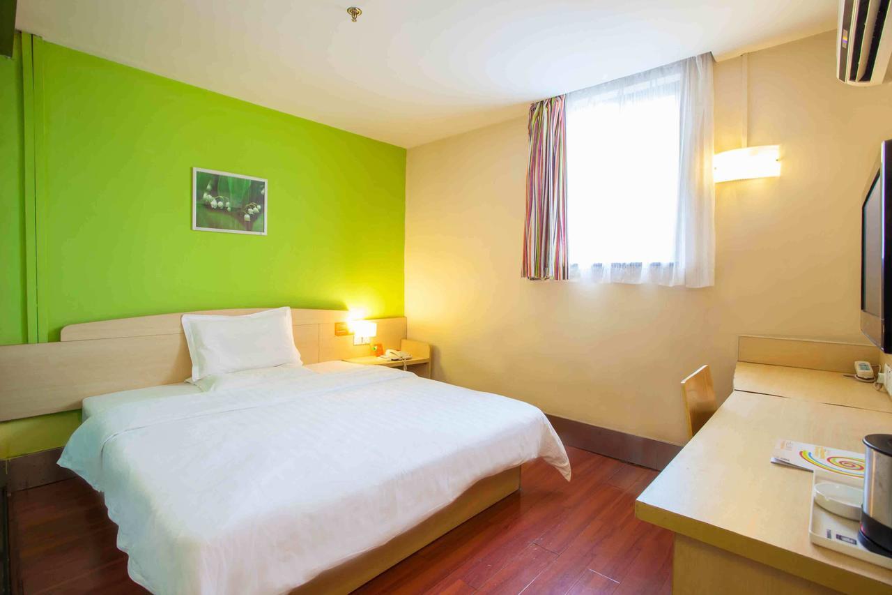 7Days Inn Changsha Jingwanzi Esterno foto