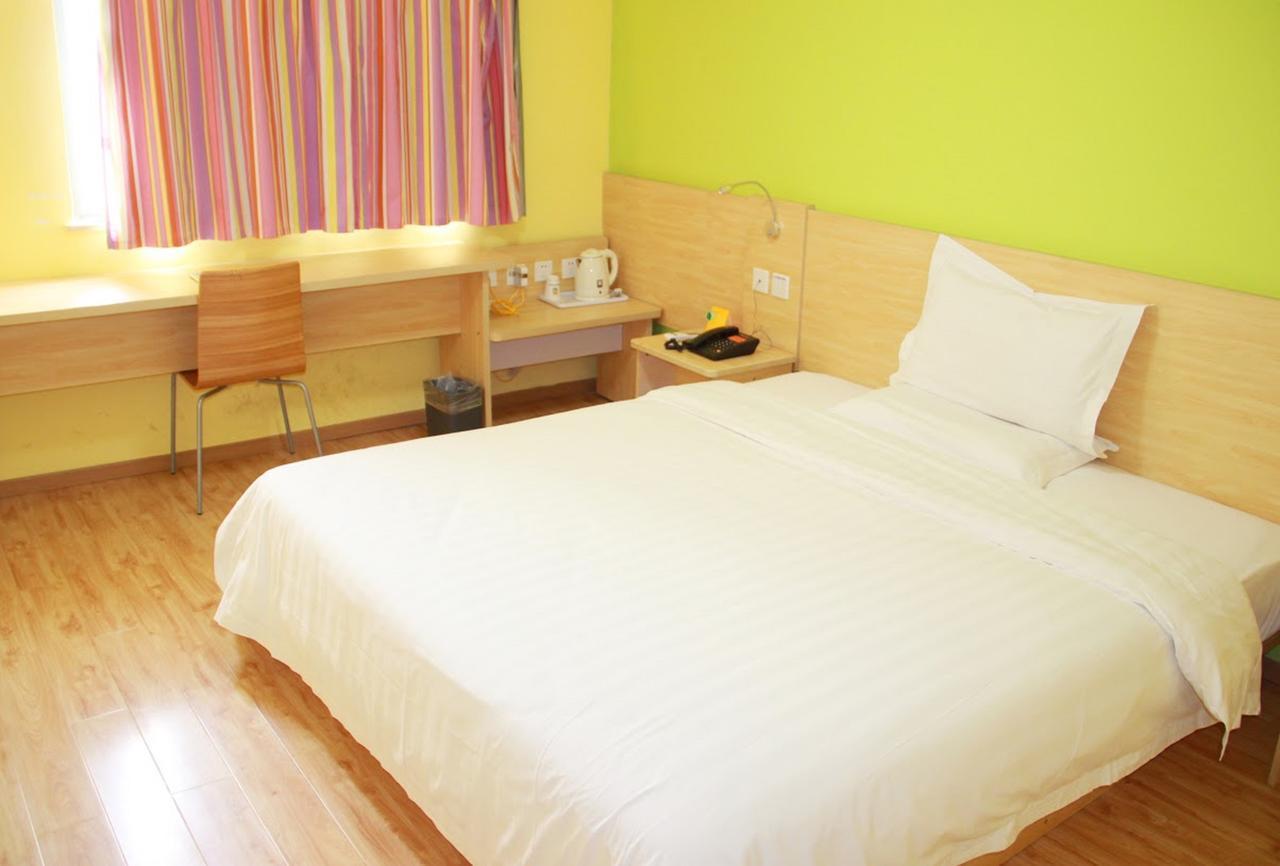 7Days Inn Changsha Jingwanzi Esterno foto